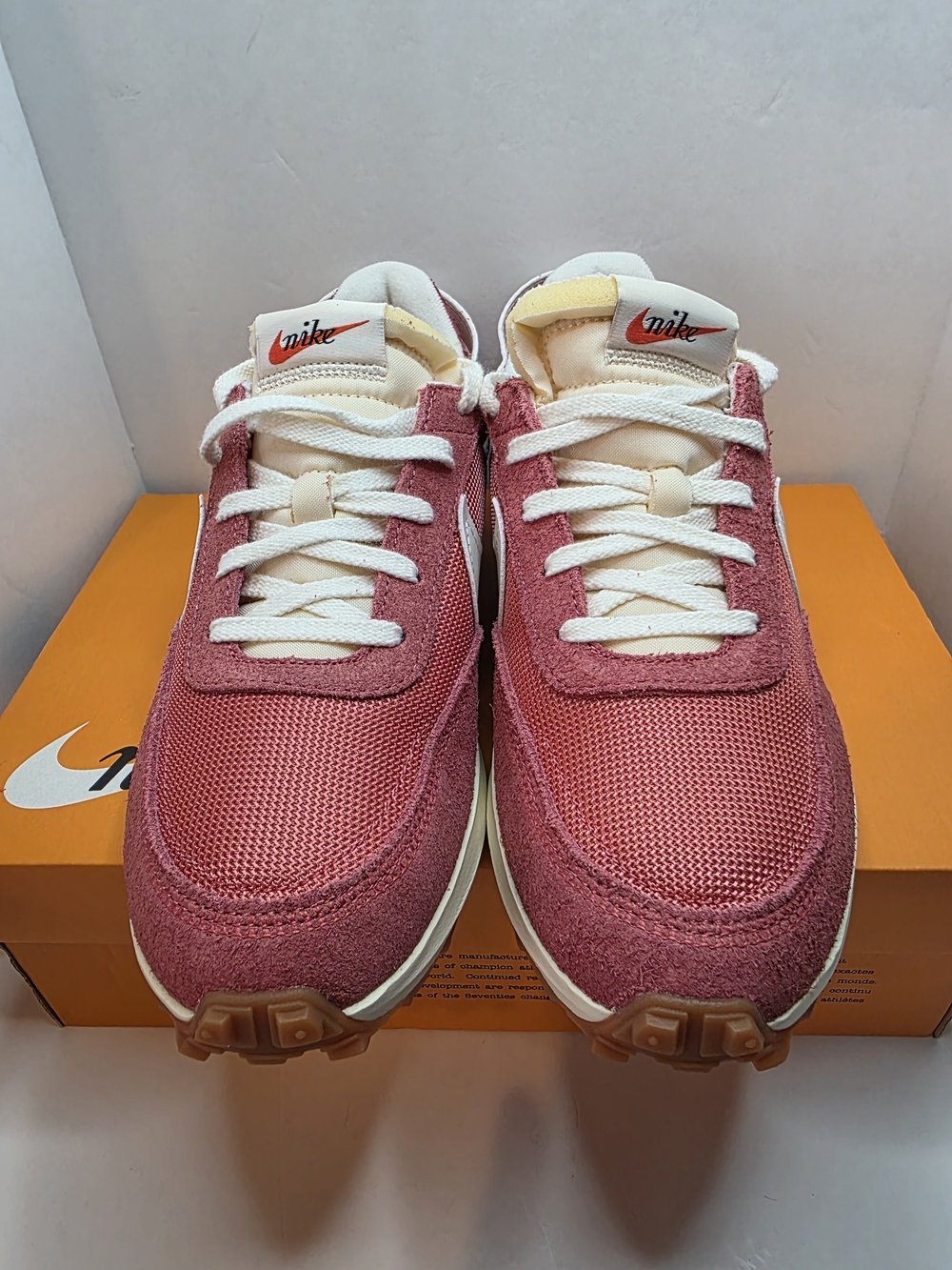 Nike Waffle Debut Vintage Women's Size 9. Adobe/Sail/Coconut Milk - Picture 3 of 9
